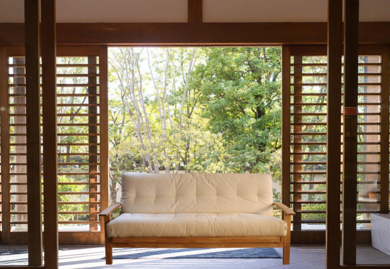 Sit on ! Sleep on ! Futon